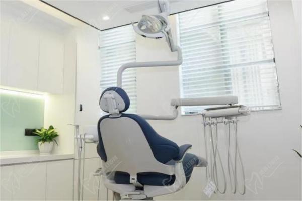 上海美奧口腔診室