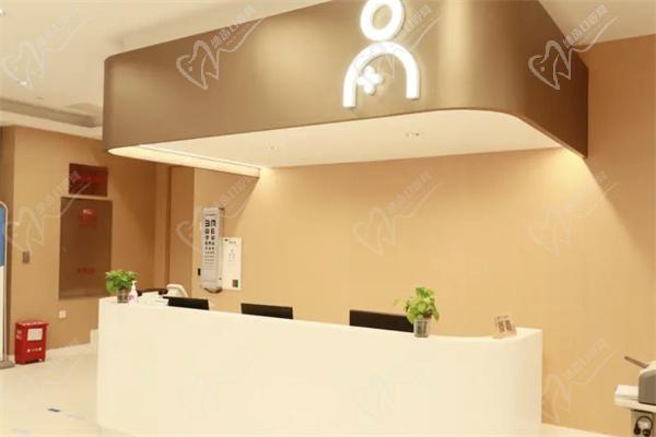 廉井財(cái)個人簡歷