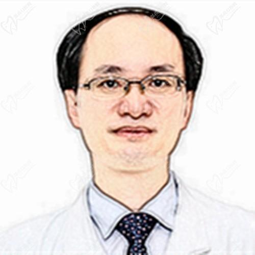 上海和平眼科醫(yī)院吳仁毅治療青光眼怎么樣-院長簡介實力強(qiáng)附預(yù)約