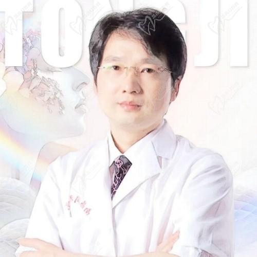 黃慶武